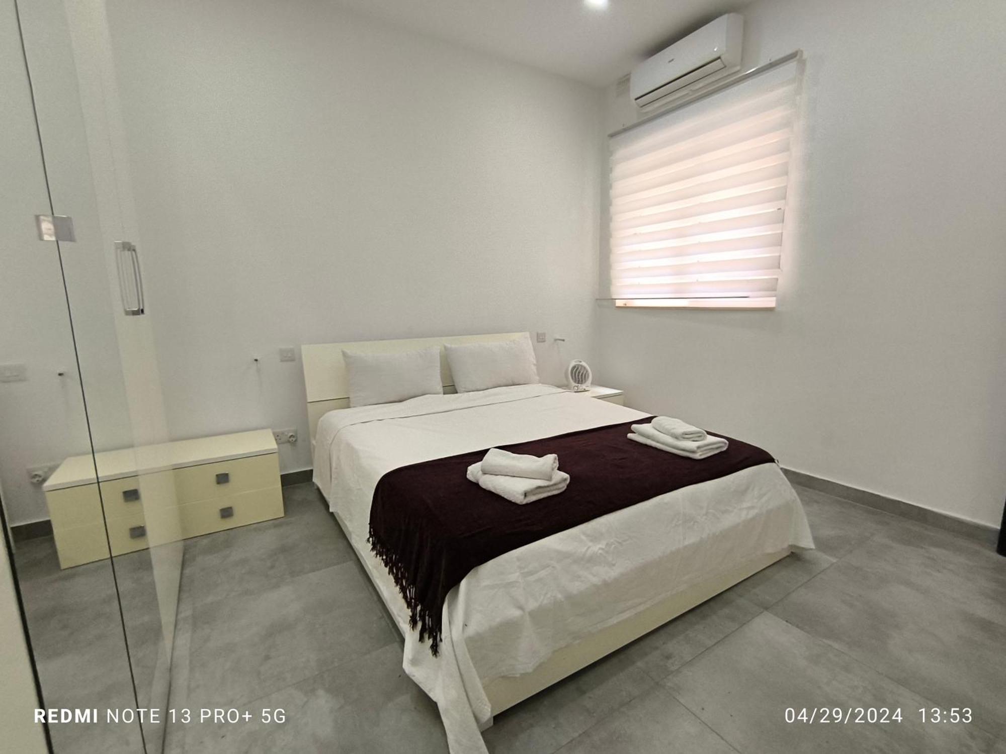 One Bedroom Tea Apartment Il-Gzira المظهر الخارجي الصورة