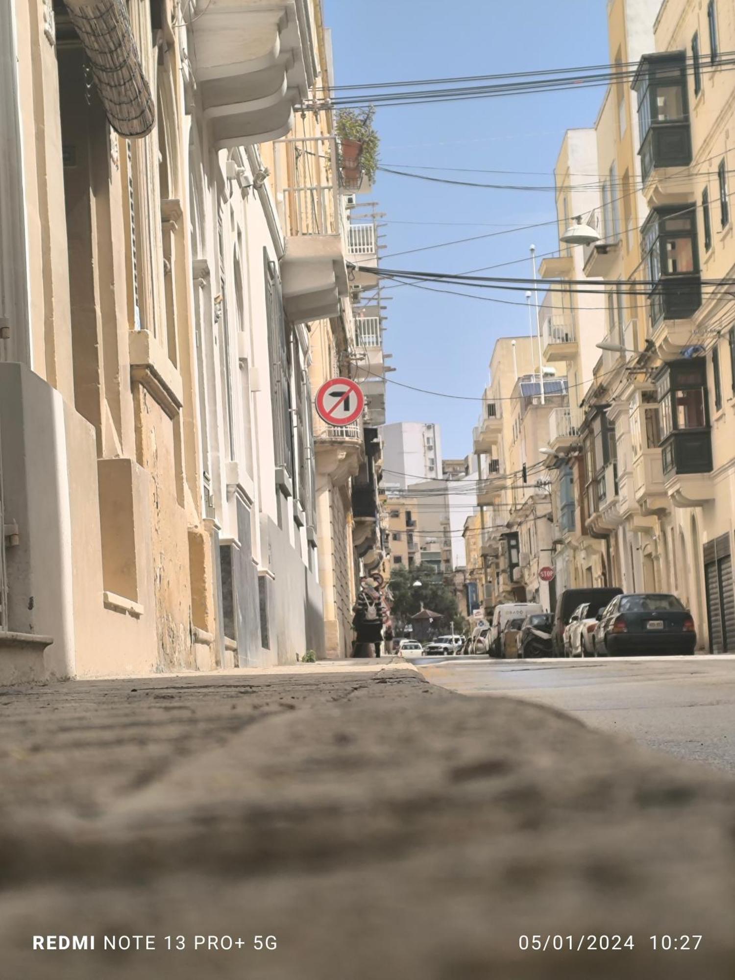 One Bedroom Tea Apartment Il-Gzira المظهر الخارجي الصورة
