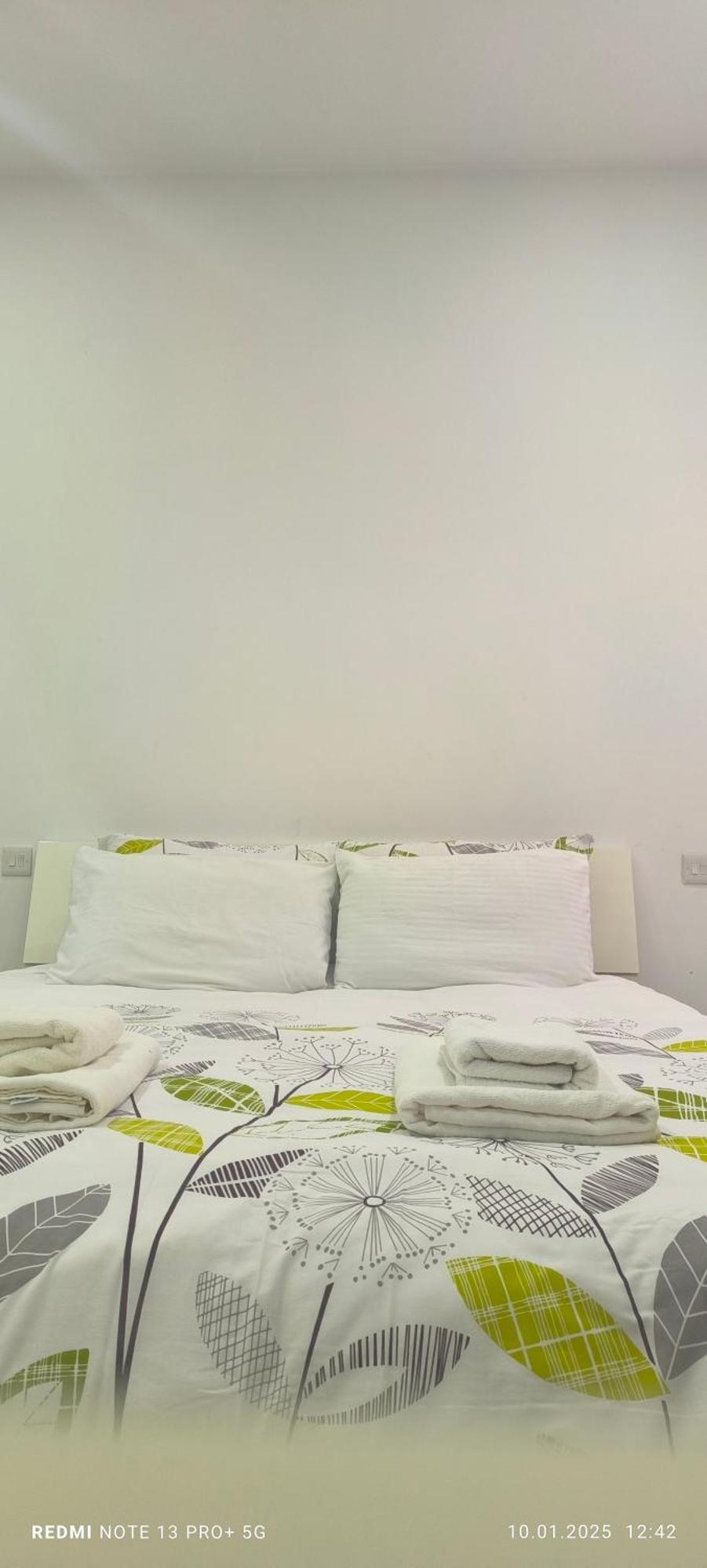 One Bedroom Tea Apartment Il-Gzira المظهر الخارجي الصورة