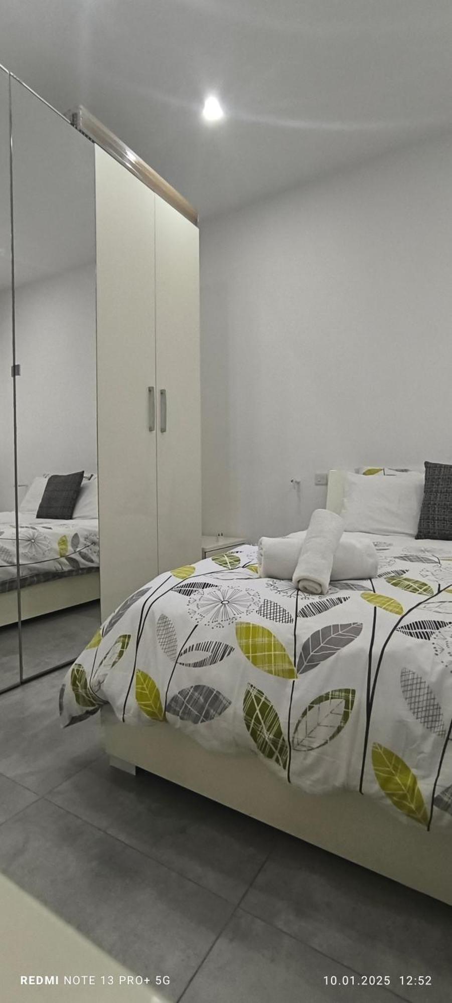 One Bedroom Tea Apartment Il-Gzira المظهر الخارجي الصورة