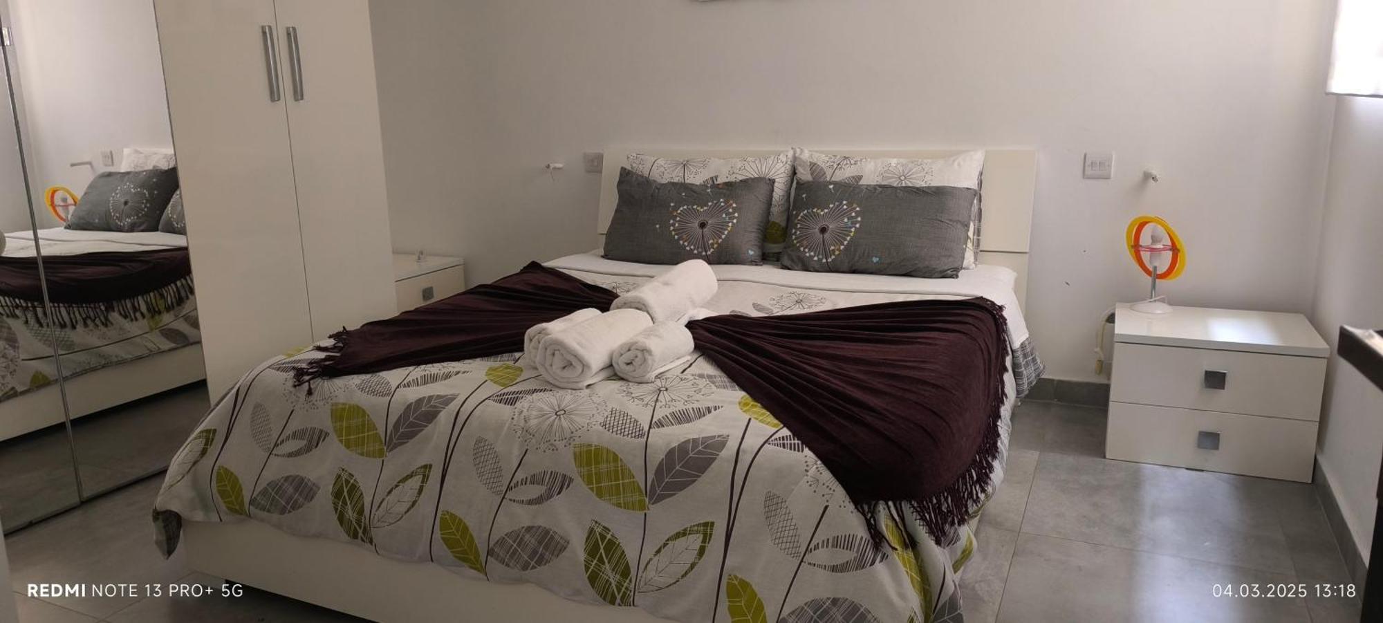 One Bedroom Tea Apartment Il-Gzira المظهر الخارجي الصورة